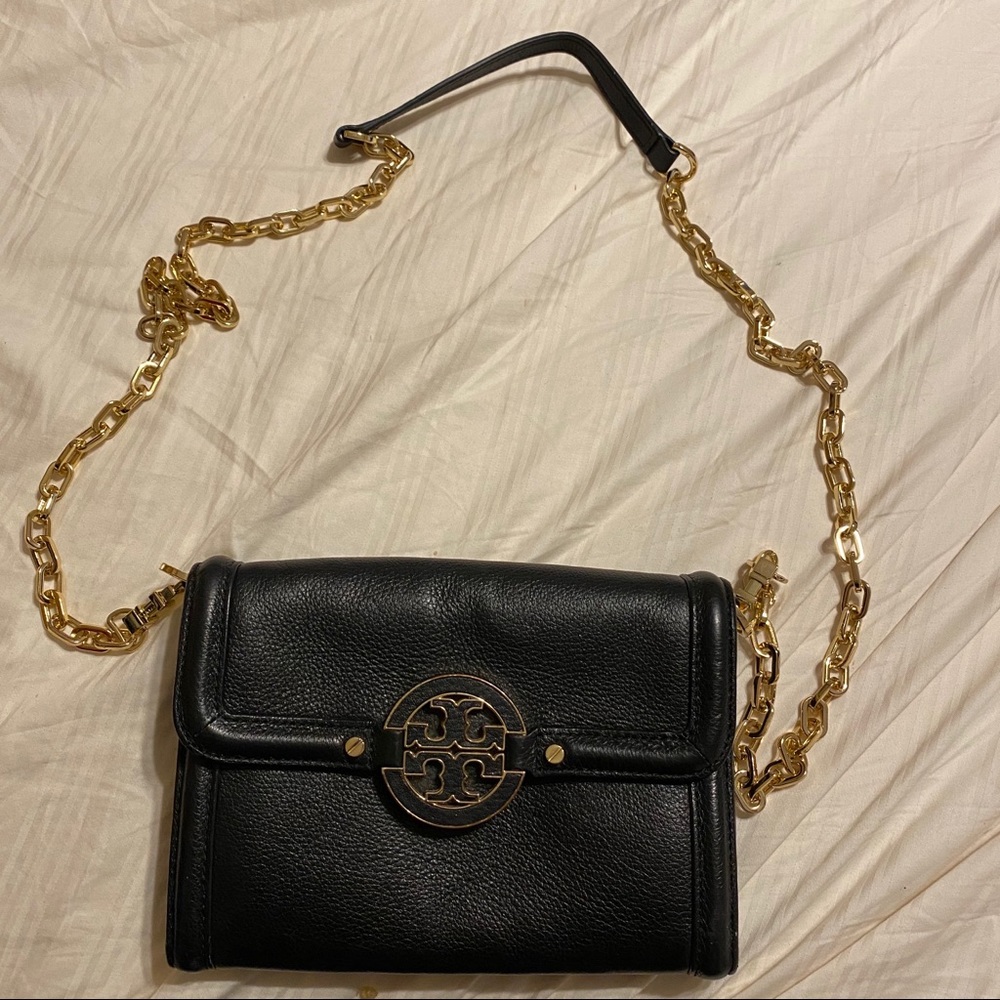 Authentic Tory Burch Soft Wallet Cross Body